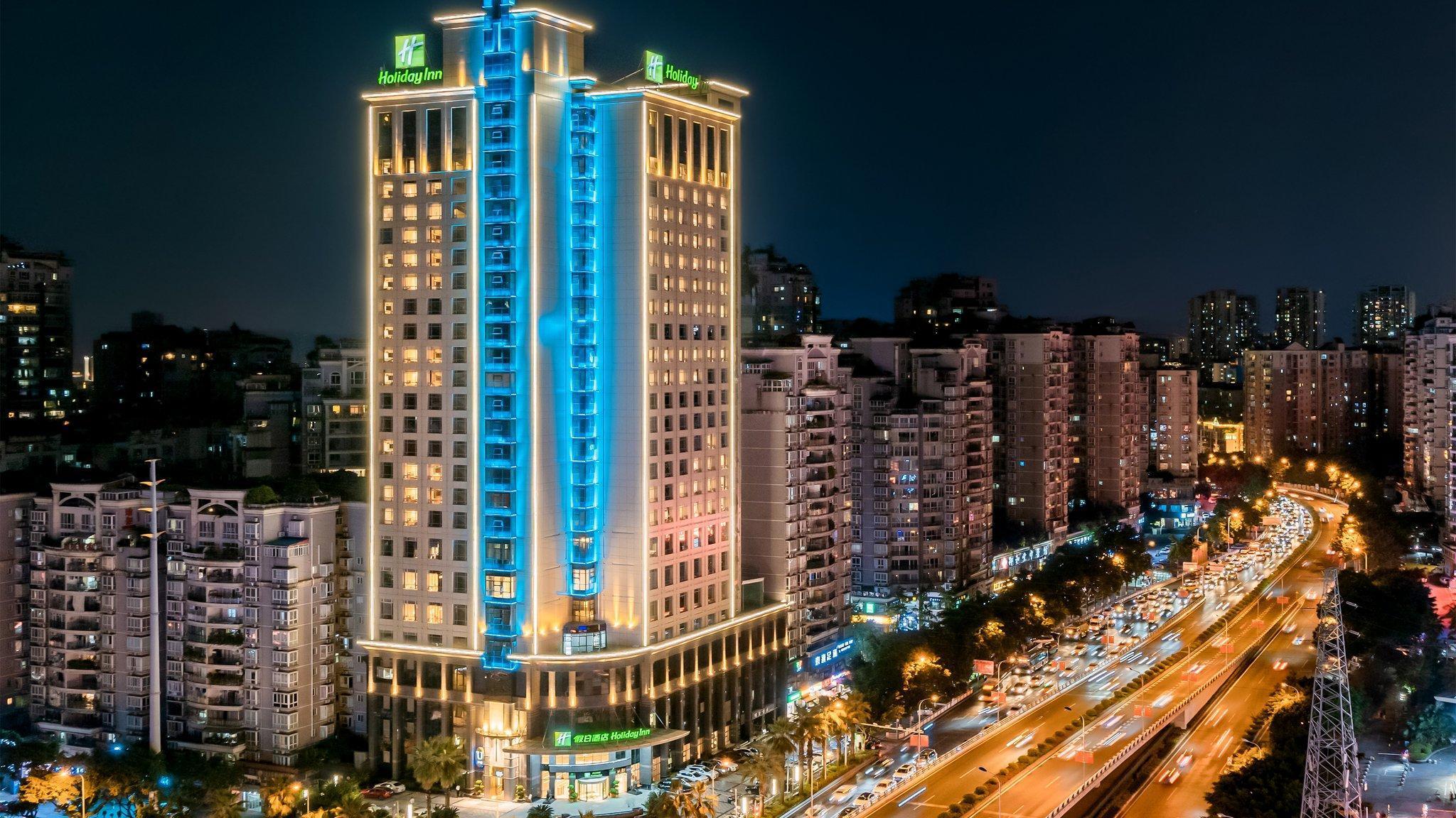 Holiday Inn Chongqing Guanyinqiao By Ihg מראה חיצוני תמונה